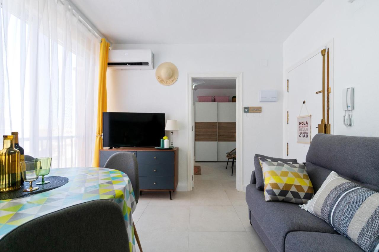 Amarillo Soleado Lejlighed Torrevieja Eksteriør billede